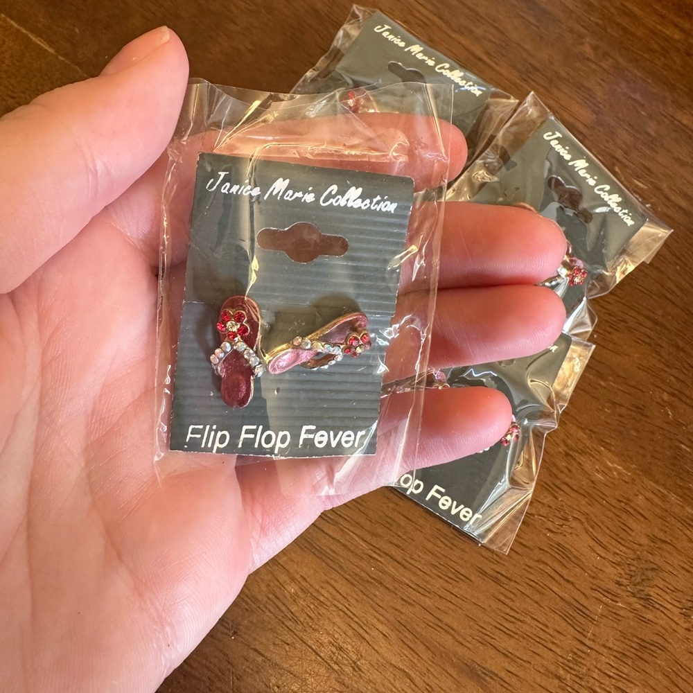 Dark Red Flip Flop Earrings
